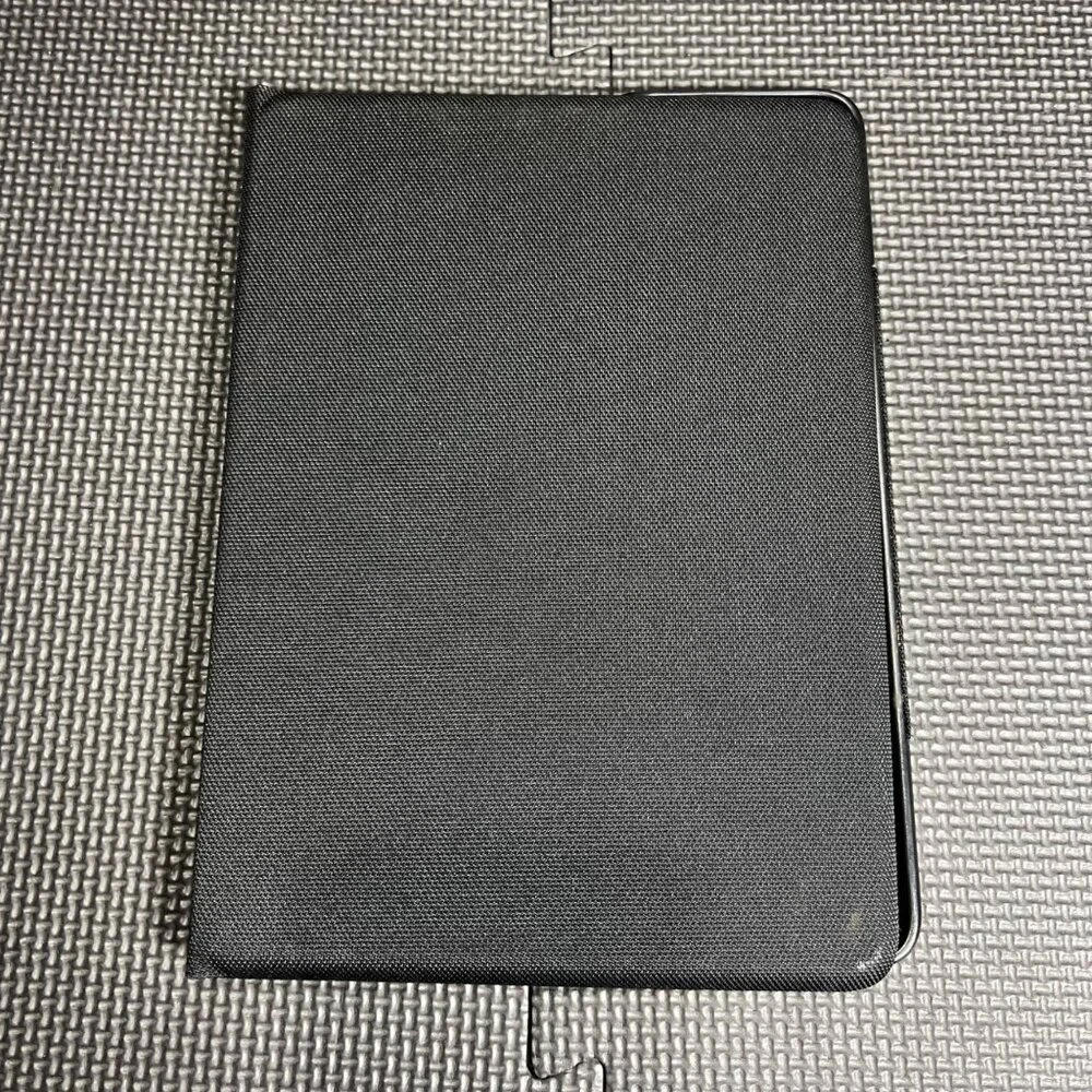 Logitech Create Backlit Keyboard Case With Smart Connector & Apple Pencil Holder